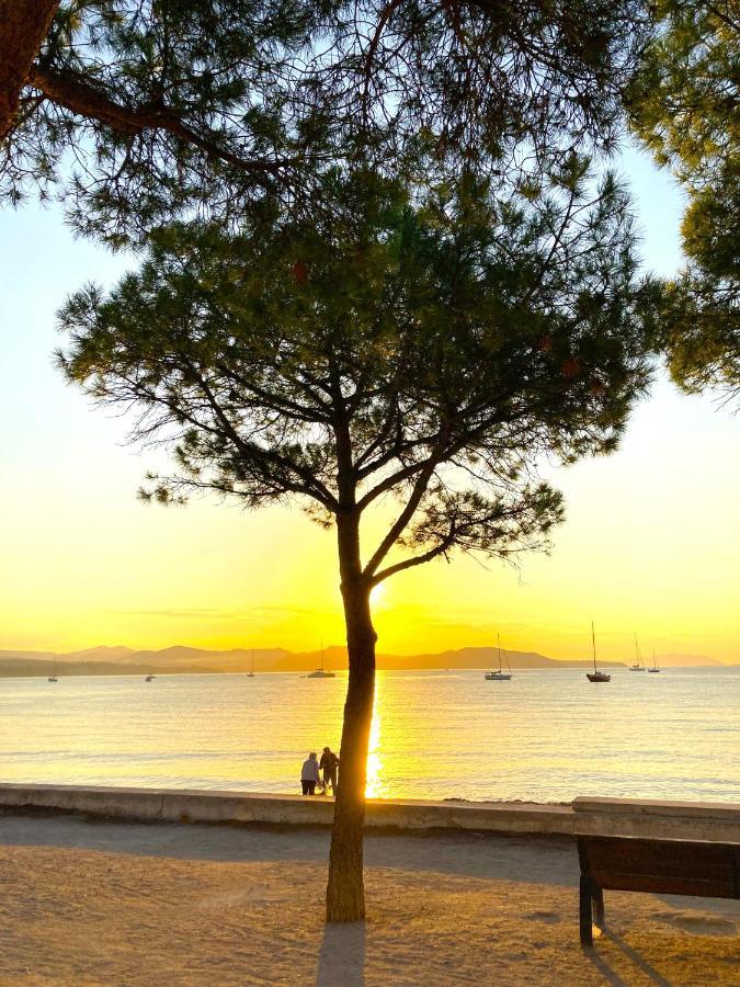 Blue Summer Vibes Duplex Studio For 4P, Ac, Sea View, Parking, Beach At 50M, Spa Access -3 La Ciotat Bagian luar foto