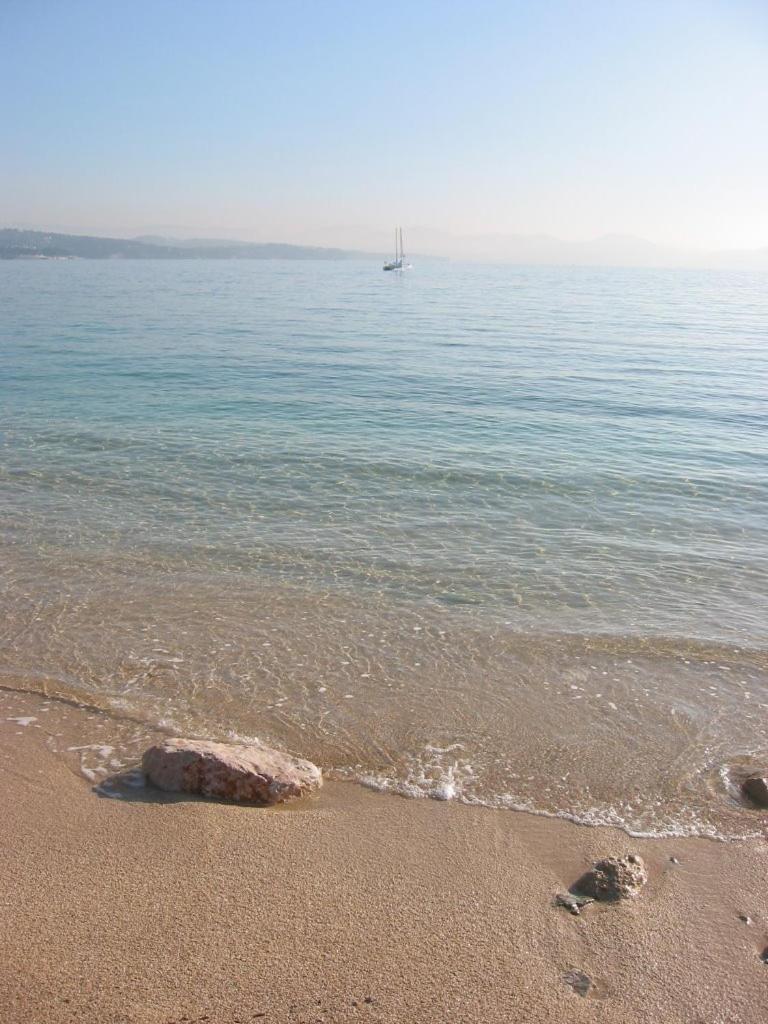 Blue Summer Vibes Duplex Studio For 4P, Ac, Sea View, Parking, Beach At 50M, Spa Access -3 La Ciotat Bagian luar foto